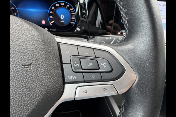 Volkswagen Golf 1.5 TSI Style | Adaptive Cruise Control | Head-Up Display | Massage | DAB | Parkeersensoren |