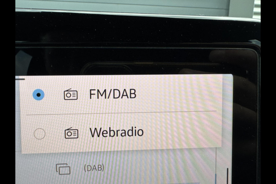 Volkswagen Golf 1.5 TSI Style | Adaptive Cruise Control | Head-Up Display | Massage | DAB | Parkeersensoren |