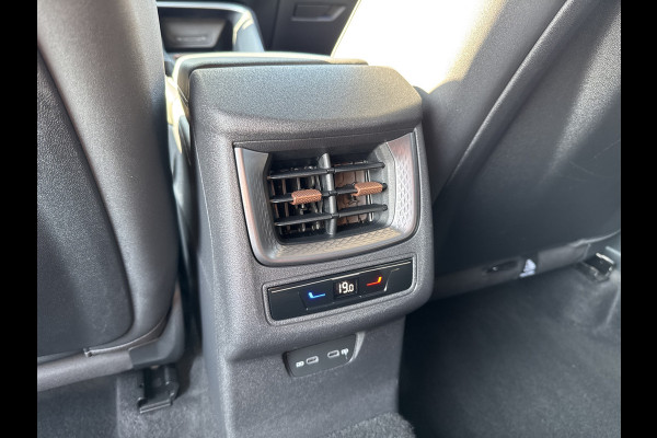 CUPRA Terramar 1.5 eTSI 150PK DSG Business HEAD-UP/NAVI/CAMERA/LEDER MATRIX FABRIEKS GARANTIE