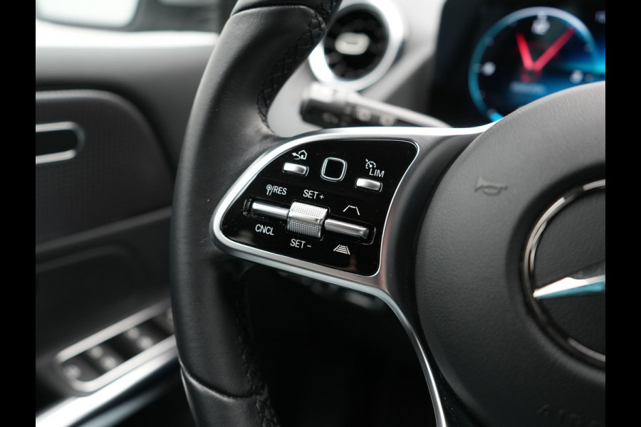 Mercedes-Benz B-Klasse 250 e Progressive Plug In Hybrid 218pk Dealer O.H. PHEV | Panodak | Camera | Sportstoelen Verwarmd | Widescreen Navi | Blis | Apple Carplay | Navigatie | DAB |