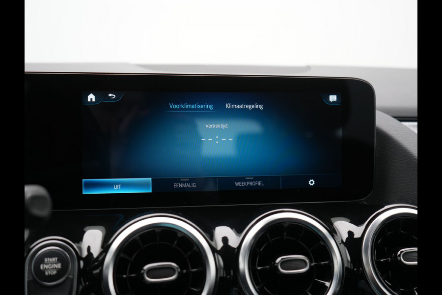 Mercedes-Benz B-Klasse 250 e Progressive Plug In Hybrid 218pk Dealer O.H. PHEV | Panodak | Camera | Sportstoelen Verwarmd | Widescreen Navi | Blis | Apple Carplay | Navigatie | DAB |