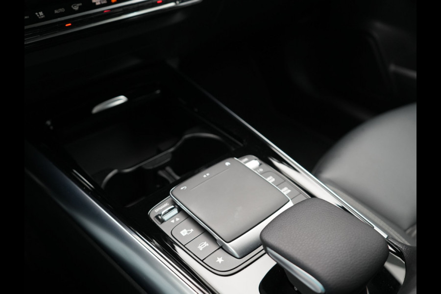 Mercedes-Benz B-Klasse 250 e Progressive Plug In Hybrid 218pk Dealer O.H. PHEV | Panodak | Camera | Sportstoelen Verwarmd | Widescreen Navi | Blis | Apple Carplay | Navigatie | DAB |