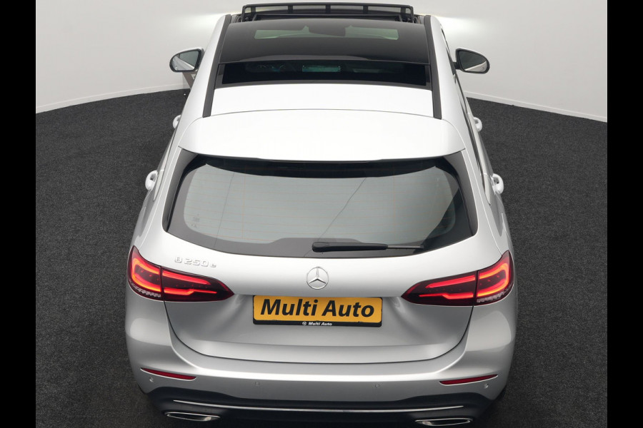 Mercedes-Benz B-Klasse 250 e Progressive Plug In Hybrid 218pk Dealer O.H. PHEV | Panodak | Camera | Sportstoelen Verwarmd | Widescreen Navi | Blis | Apple Carplay | Navigatie | DAB |