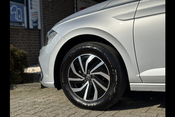 Volkswagen Polo 1.0 TSI Life | Navi, Camera, Stoelverw., ACC, Airco, Carplay/Android | Dealeronderhouden | NAP |