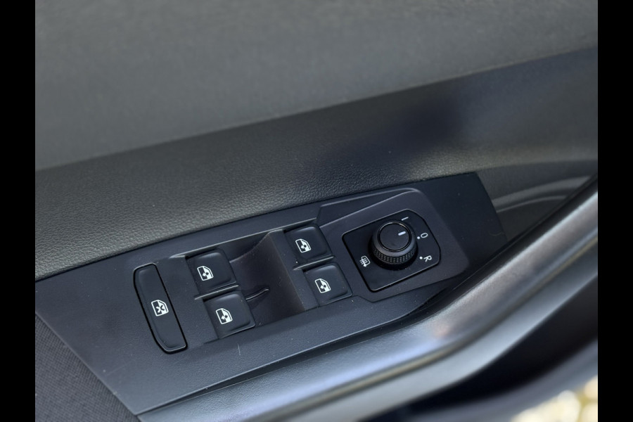 Volkswagen Polo 1.0 TSI Life | Navi, Camera, Stoelverw., ACC, Airco, Carplay/Android | Dealeronderhouden | NAP |