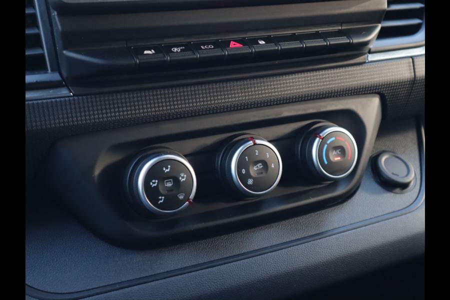 Renault Trafic 2.0 dCi 150pk Euro 6 Lang L2 - Trekhaak 2,5t KG - Apple