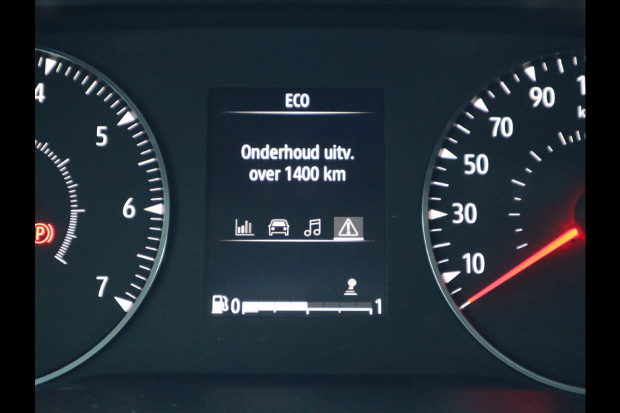 Renault Trafic 2.0 dCi 150pk Euro 6 Lang L2 - Trekhaak 2,5t KG - Apple