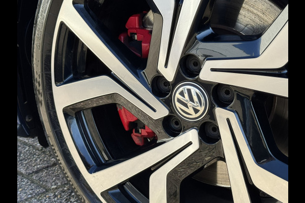 Volkswagen Polo 2.0 TSI GTI Stage 2 LED Adaptive cruise Pano Beats audio Apple / Android Camera en sensoren Dodehoekdetectie