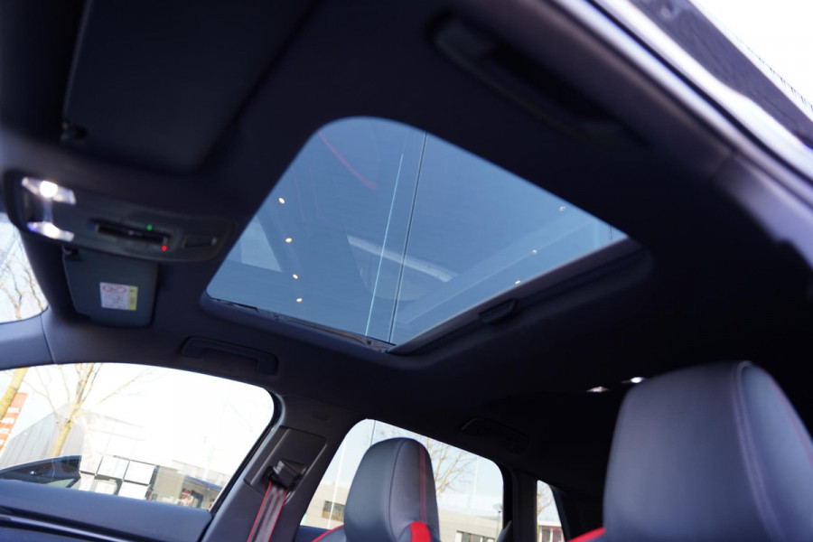 Audi RS 3 SPORTBACK 2.5 TFSI Quattro Panorama / SONOS 3D / Magnetic Ride