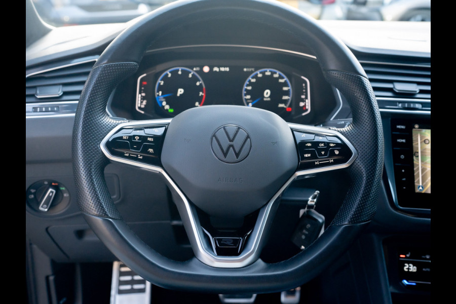 Volkswagen Tiguan 1.5 TSI R-Line Business+ | 360 Camera | 20'' | IQ Light | Groot Navi | Prijs Rijklaar!!