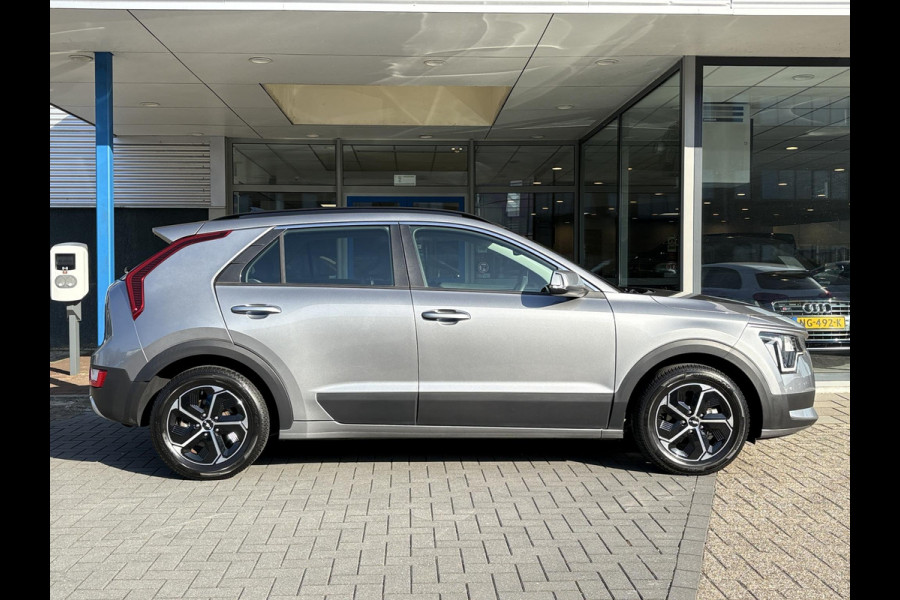 Kia Niro 1.6 GDi PHEV DynamicLine PHEV | Stoelverwarming | Camera | Adaptive cruise control | All season banden