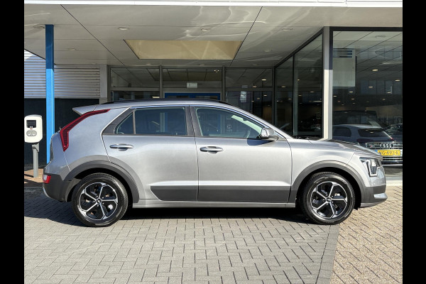 Kia Niro 1.6 GDi PHEV DynamicLine PHEV | Stoelverwarming | Camera | Adaptive cruise control | All season banden