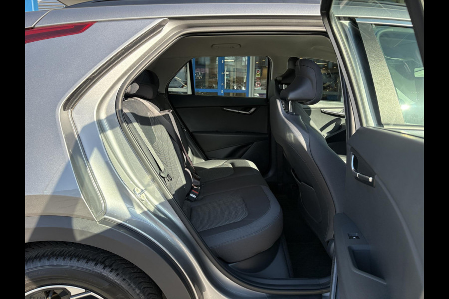Kia Niro 1.6 GDi PHEV DynamicLine PHEV | Stoelverwarming | Camera | Adaptive cruise control | All season banden