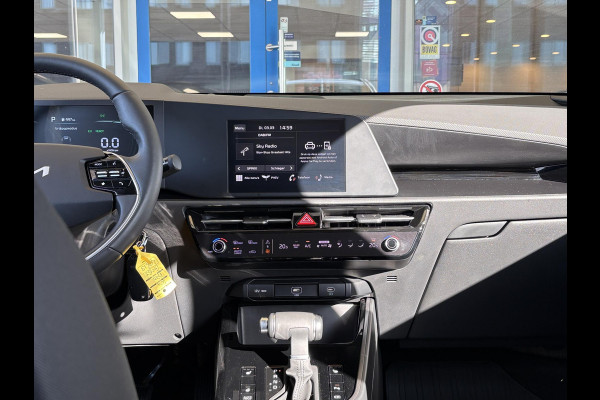 Kia Niro 1.6 GDi PHEV DynamicLine PHEV | Stoelverwarming | Camera | Adaptive cruise control | All season banden