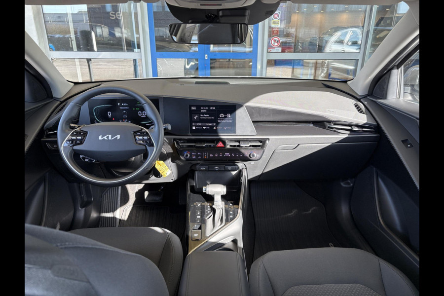 Kia Niro 1.6 GDi PHEV DynamicLine PHEV | Stoelverwarming | Camera | Adaptive cruise control | All season banden