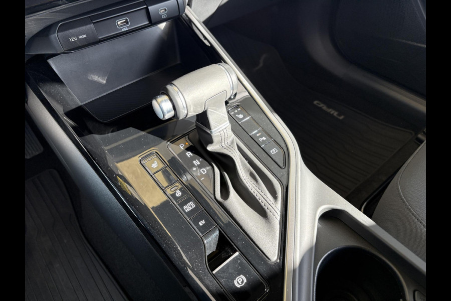 Kia Niro 1.6 GDi PHEV DynamicLine PHEV | Stoelverwarming | Camera | Adaptive cruise control | All season banden