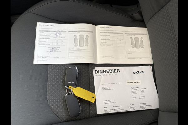 Kia Niro 1.6 GDi PHEV DynamicLine PHEV | Stoelverwarming | Camera | Adaptive cruise control | All season banden