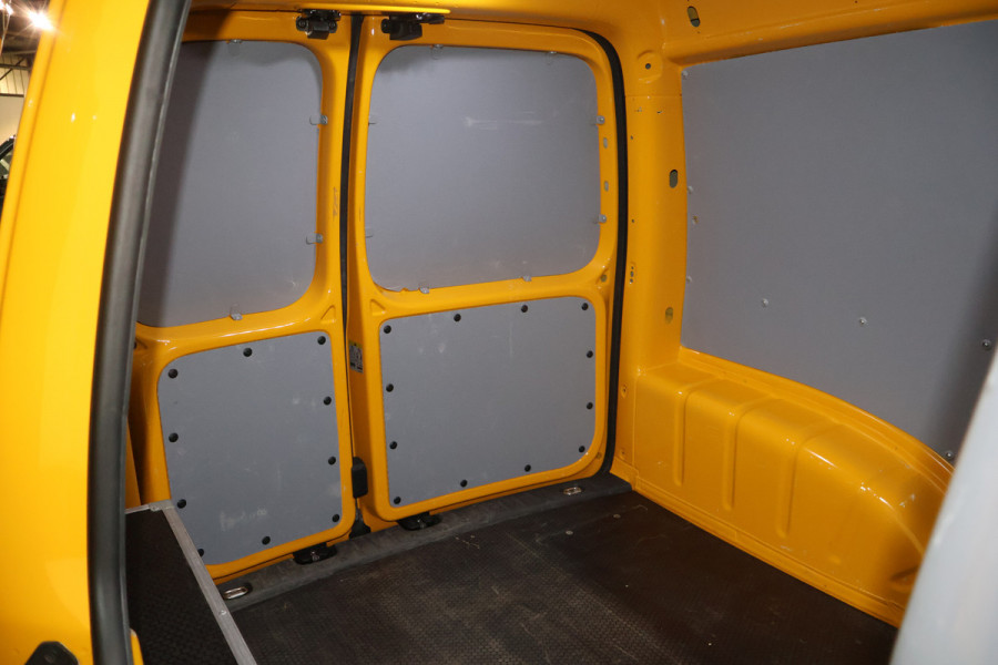 Volkswagen Caddy 2.0 TDI L1 H1 Airco Trekhaak