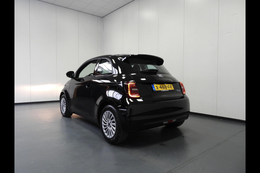 Fiat 500E Urban 42 kWh NAVI-APP/CLIMA/CRUISE!