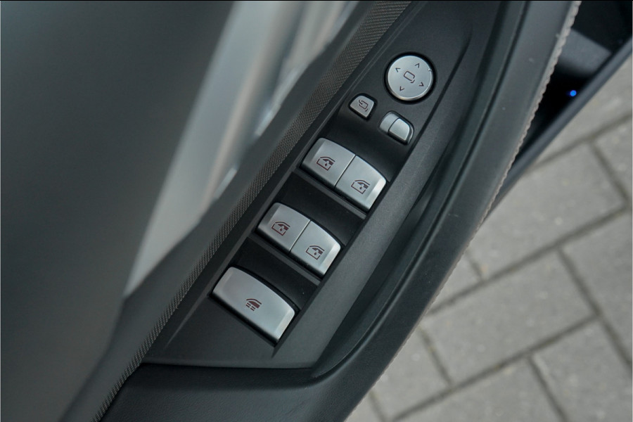 BMW 4 Serie Cabrio 420i High Executive Individual M Leer Laserlight H/K