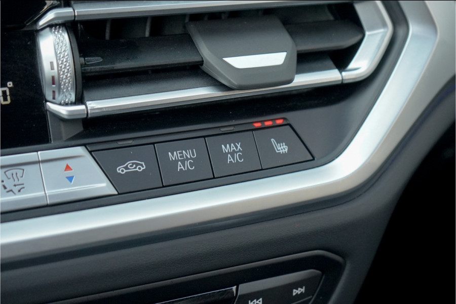 BMW 4 Serie Cabrio 420i High Executive Individual M Leer Laserlight H/K