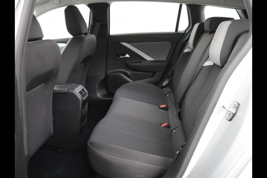 Opel Astra 1.6 Turbo Hybrid | Origineel NL | Adaptive cruise | Carplay | Parkeerhulp | Climate control | Digital Cockpit | Bluetooth | PHEV | Plug In