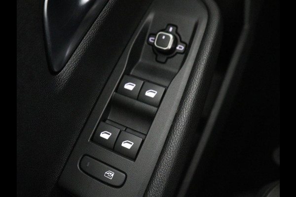 Opel Astra 1.6 Turbo Hybrid | Origineel NL | Adaptive cruise | Carplay | Parkeerhulp | Climate control | Digital Cockpit | Bluetooth | PHEV | Plug In