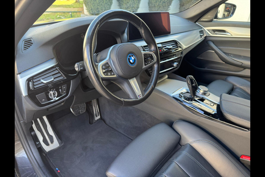 BMW 5 Serie Touring 530e xDrive High Executive – M Sport – Full Options – Harman/Kardon Head-up