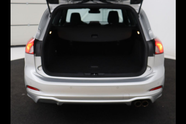 Ford Focus 1.5 EcoBoost ST Line | Stoelverwarming | Adaptive cruise | Camera | B&O Sound | Caplay | Keyless | Full LED | Park Assist | Climate control | Dodehoek detectie | Stuurverwarming
