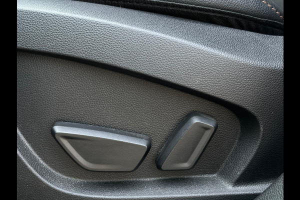 Renault Captur 1.3 TCe 155 Initiale Paris, Automaat, CarPlay, 360 Camera, Cruise, Leder, NAP