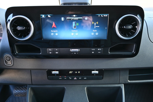 Mercedes-Benz Sprinter 317 CDI L2H2 Pro LED, Geveerde stoel, Climate controle, Navigatie, Smartphone integratie pakket