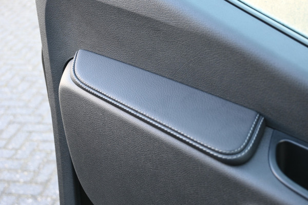 Mercedes-Benz Sprinter 317 CDI L2H2 Pro LED, Geveerde stoel, Climate controle, Navigatie, Smartphone integratie pakket