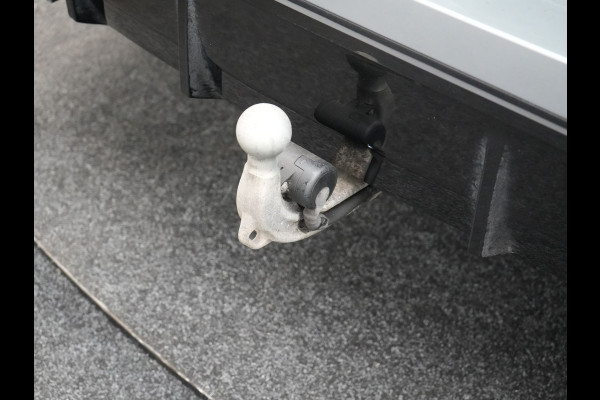 BMW 3 Serie Touring 330e M Sport FACELIFT Plug In Hybrid 293pk Dealer O.H. PHEV | Trekhaak Af Fabriek | Panodak | Harman / Kardon | Sfeerverlichting | Sportstoelen Verwarmd | Widescreen Navi | Apple Carplay | Blis | DAB |