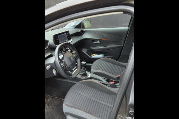 Peugeot 208 1.2 PureTech Active Pack 101pk Led Koplampen | Cruise control | Apple Carplay, Android auto | BTW auto | Navigatie