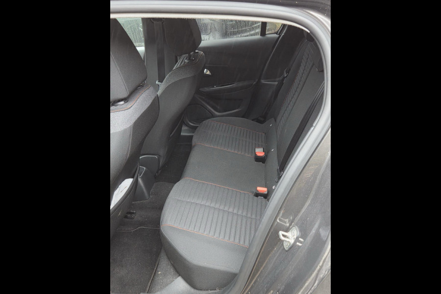 Peugeot 208 1.2 PureTech Active Pack 101pk Led Koplampen | Cruise control | Apple Carplay, Android auto | BTW auto | Navigatie