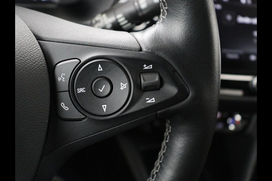 Opel CORSA-E GS Line 50 kWh | 3 Fase | Camera | Carplay | Dodehoek detectie | Cruise control | Full LED | Climate control | Park Assist