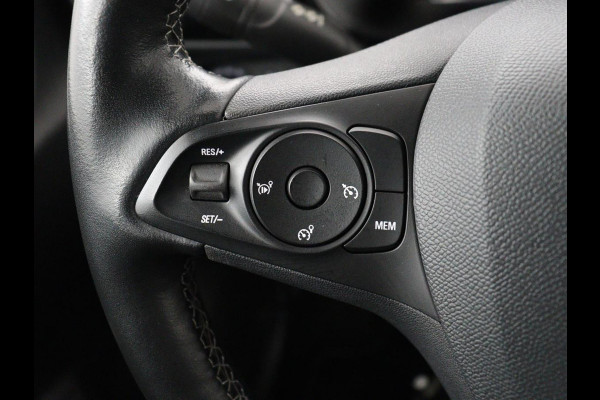 Opel CORSA-E GS Line 50 kWh | 3 Fase | Camera | Carplay | Dodehoek detectie | Cruise control | Full LED | Climate control | Park Assist