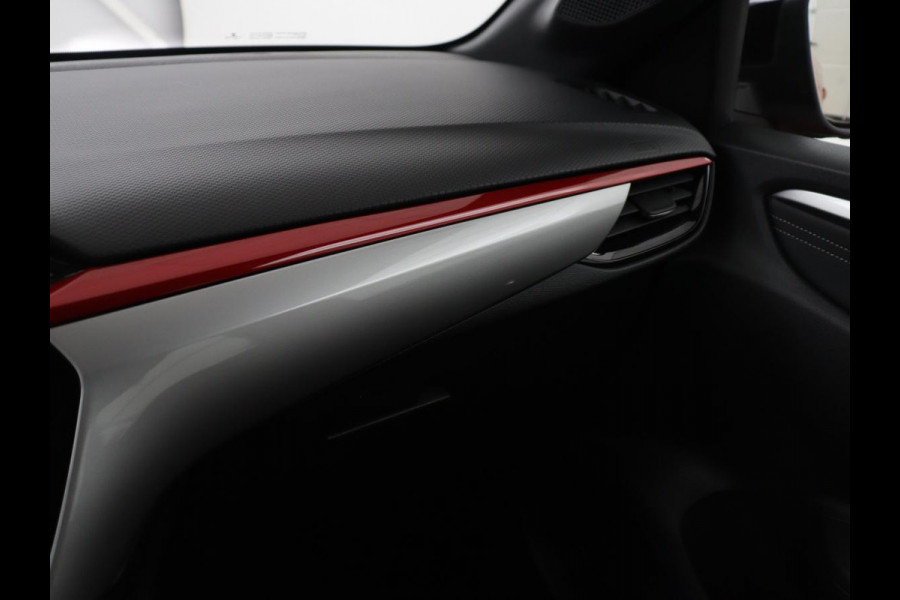 Opel CORSA-E GS Line 50 kWh | 3 Fase | Camera | Carplay | Dodehoek detectie | Cruise control | Full LED | Climate control | Park Assist