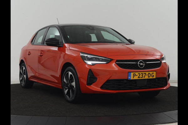 Opel CORSA-E GS Line 50 kWh | 3 Fase | Camera | Carplay | Dodehoek detectie | Cruise control | Full LED | Climate control | Park Assist