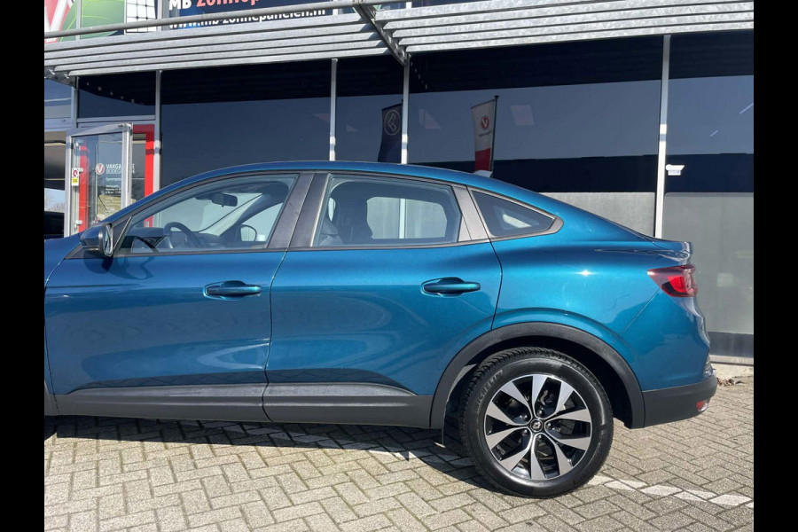 Renault Arkana 1.6 E-Tech Hybrid 145 Zen / camera