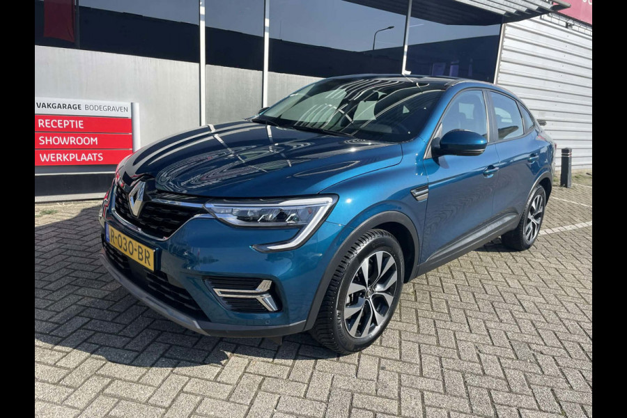 Renault Arkana 1.6 E-Tech Hybrid 145 Zen / camera