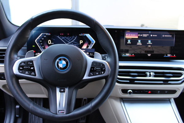 BMW 3 Serie Touring 330e M Sport | Adaptieve cruise | Leder | 360 Camera |