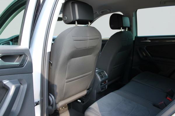 Volkswagen Tiguan eHybrid 245pk DSG ELEGANCE 360° CAMERA/NAVI/VIRTUAL