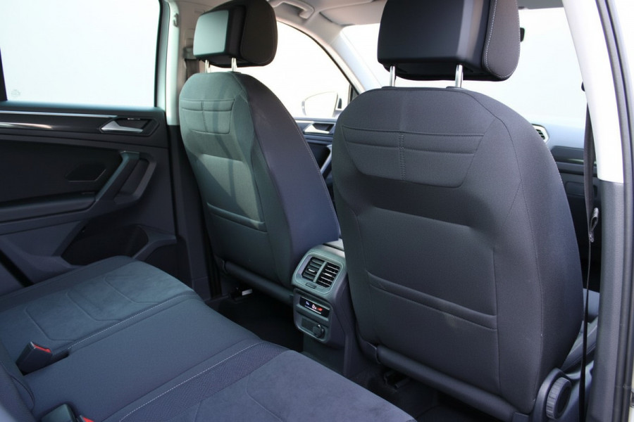 Volkswagen Tiguan eHybrid 245pk DSG ELEGANCE 360° CAMERA/NAVI/VIRTUAL