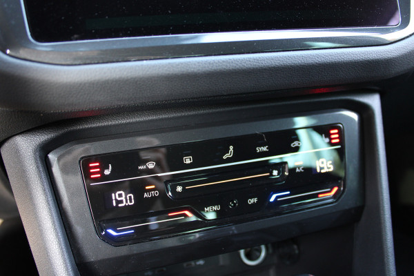 Volkswagen Tiguan eHybrid 245pk DSG ELEGANCE 360° CAMERA/NAVI/VIRTUAL