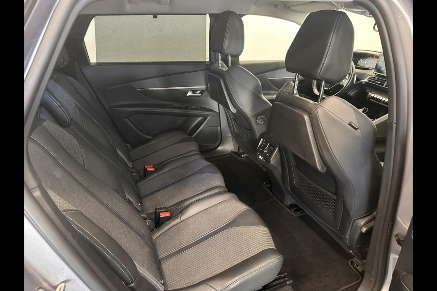 Peugeot 5008 1.2 Aut. PureTech Allure Pack 7-Persoons Navi Carplay Virtual Cockpit Adaptive Cruise Control PDC VA+Camera 18" LM Velgen Half leder