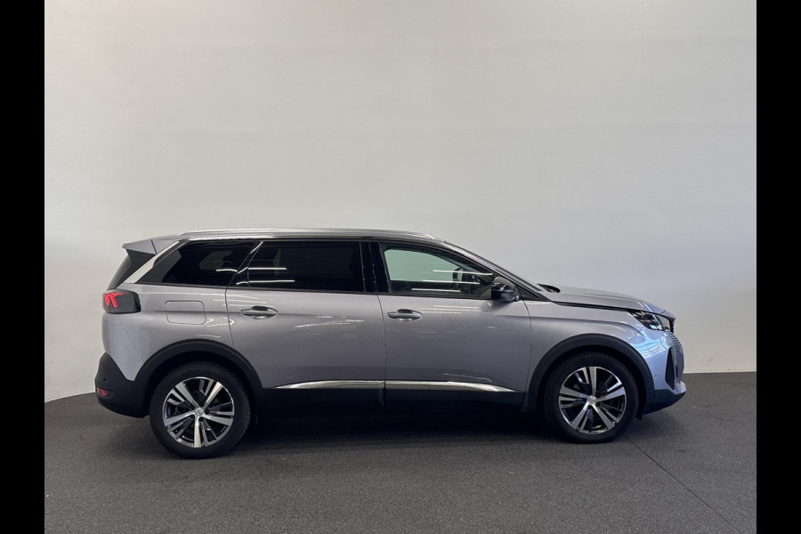 Peugeot 5008 1.2 Aut. PureTech Allure Pack 7-Persoons Navi Carplay Virtual Cockpit Adaptive Cruise Control PDC VA+Camera 18" LM Velgen Half leder