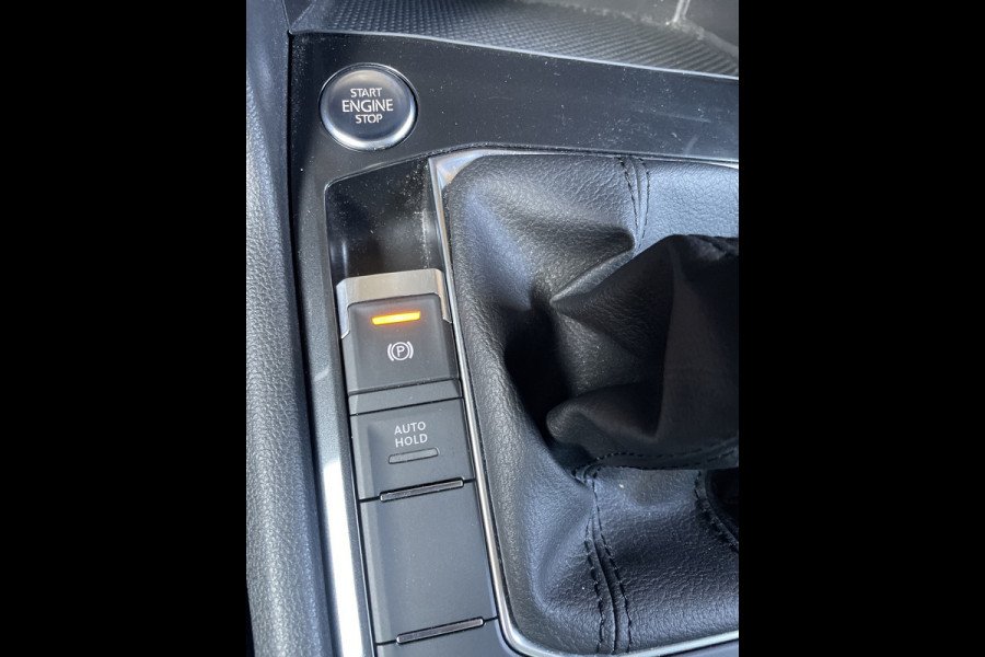 Volkswagen Tiguan eHybrid 245pk DSG ELEGANCE 360° CAMERA/NAVI/VIRTUAL