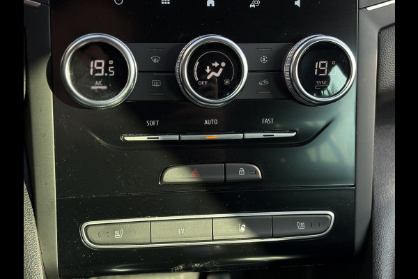 Renault Mégane Estate 1.6 E-Tech Plug-In Hybrid 160 Intens | Navi, PDC, Cruise, Stoel+Stuurverw., Sfeerverlichting, Climate |