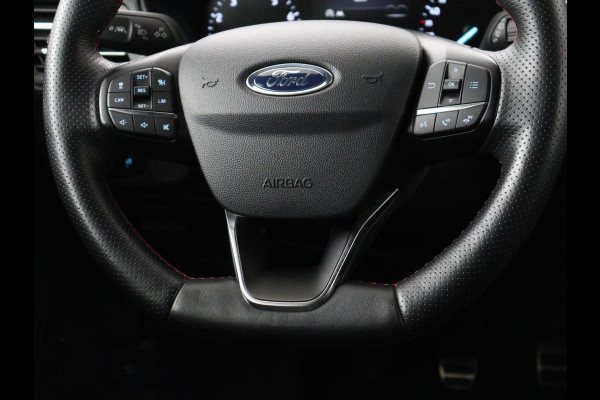Ford Focus 1.0 EcoBoost ST Line | Panoramadak | Trekhaak | Stoelverwarming | Adaptive cruise | Camera | B&O Sound | Carplay | Navigatie | Full LED | Climate control | Bluetooth